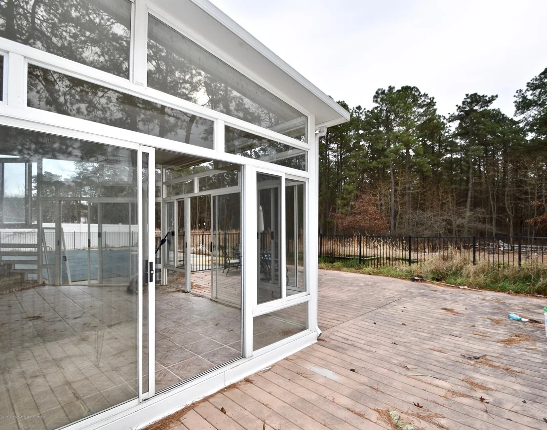 Photo of 1671 Joffre Road