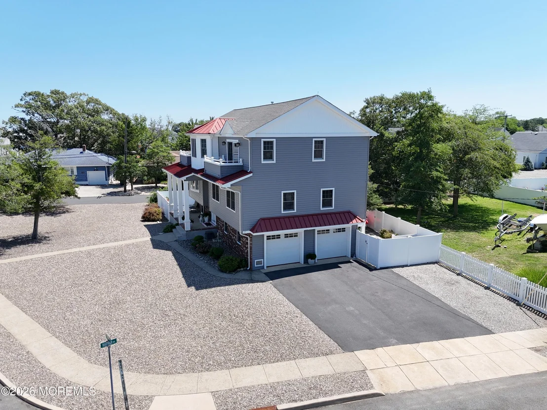Photo of 6 Twilight Drive