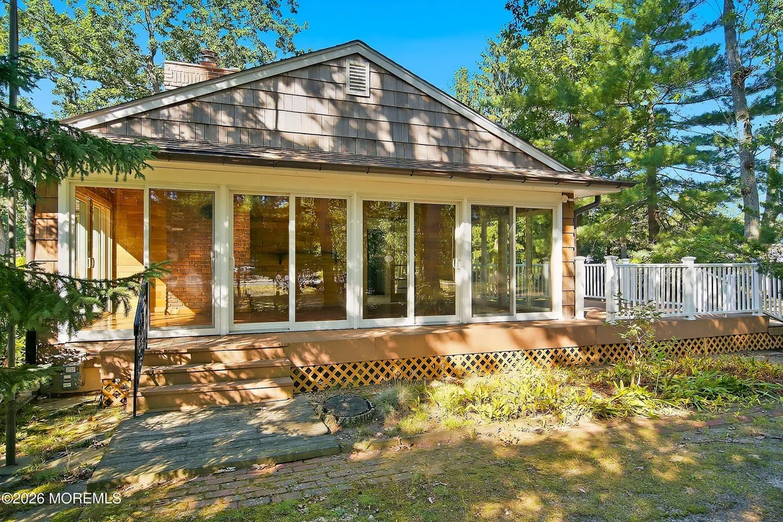 Photo of 706 Hillside Avenue