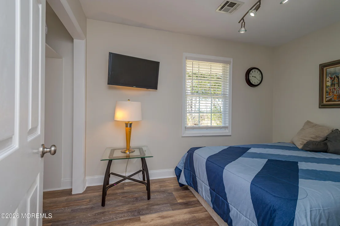Photo of 6 Avast Avenue