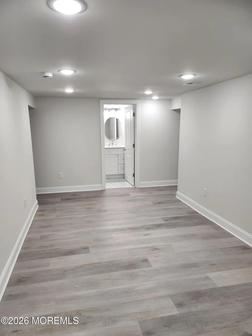 Photo of 37 Irwin Place
