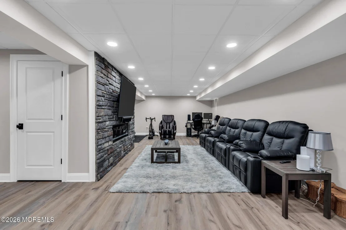 Photo of 12 Whispering Grove Boulevard
