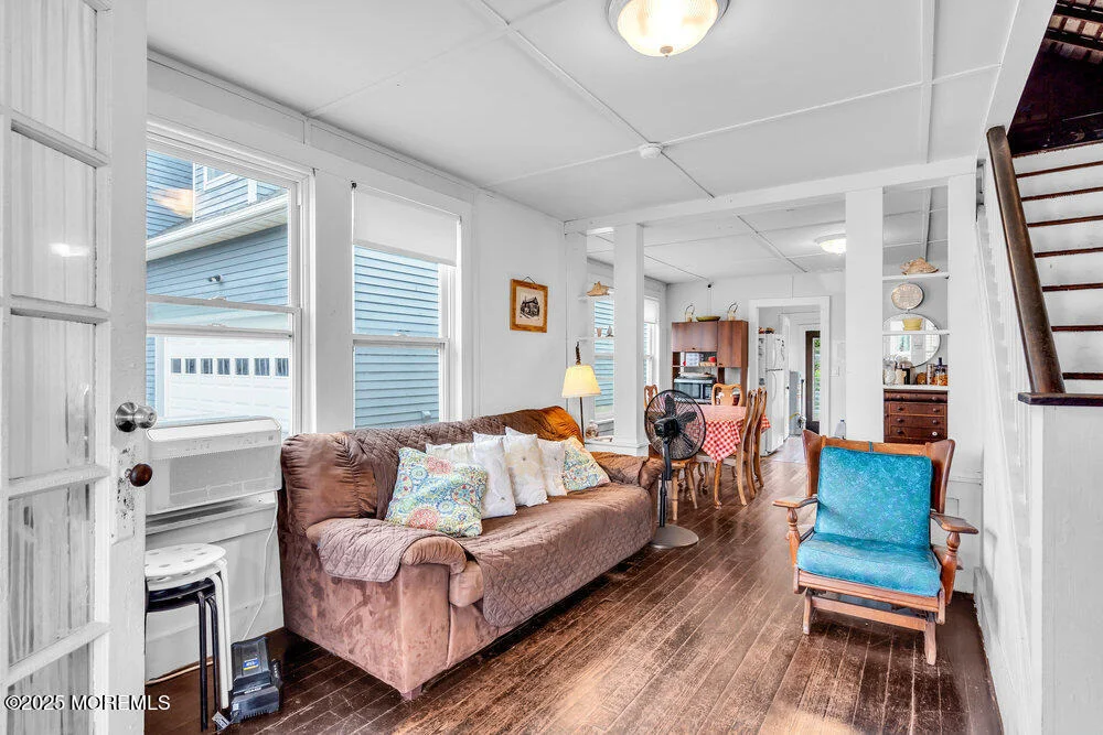 Photo of 110 2nd Avenue