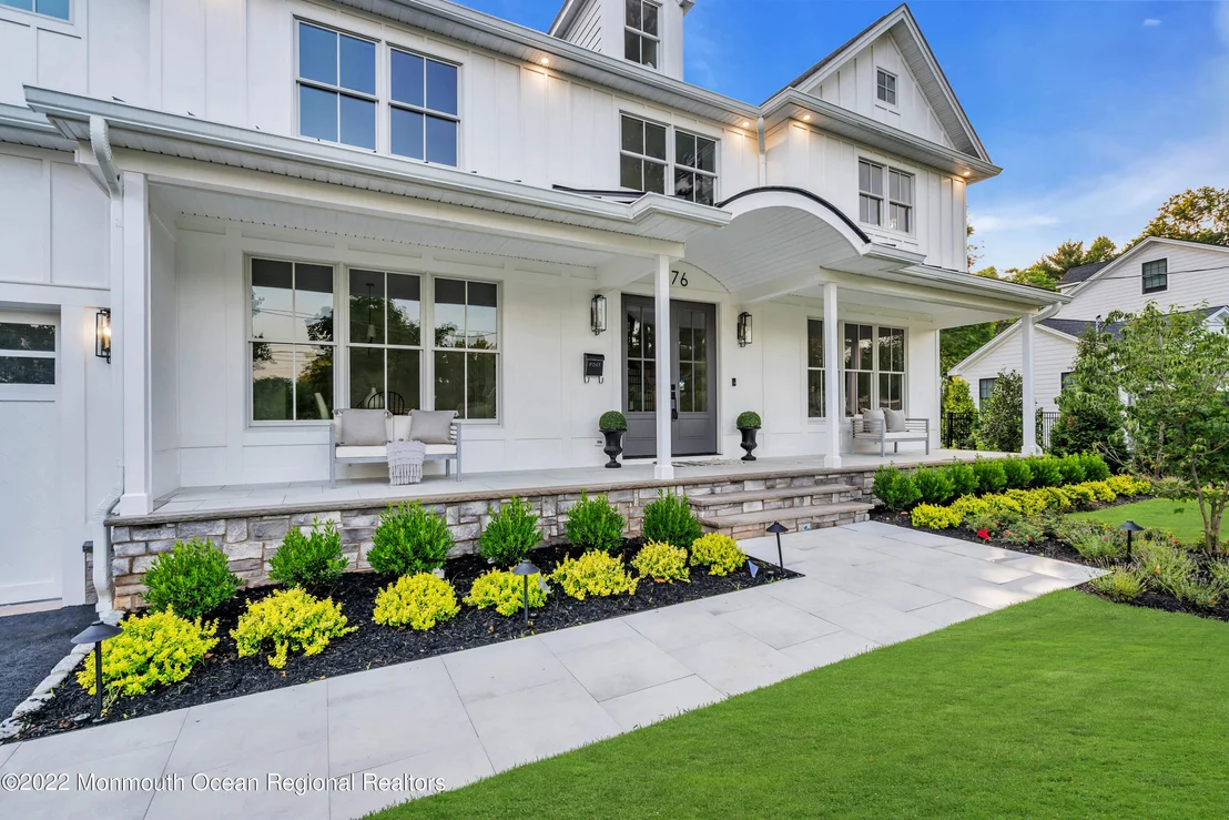 Photo of 376 Orenda Circle