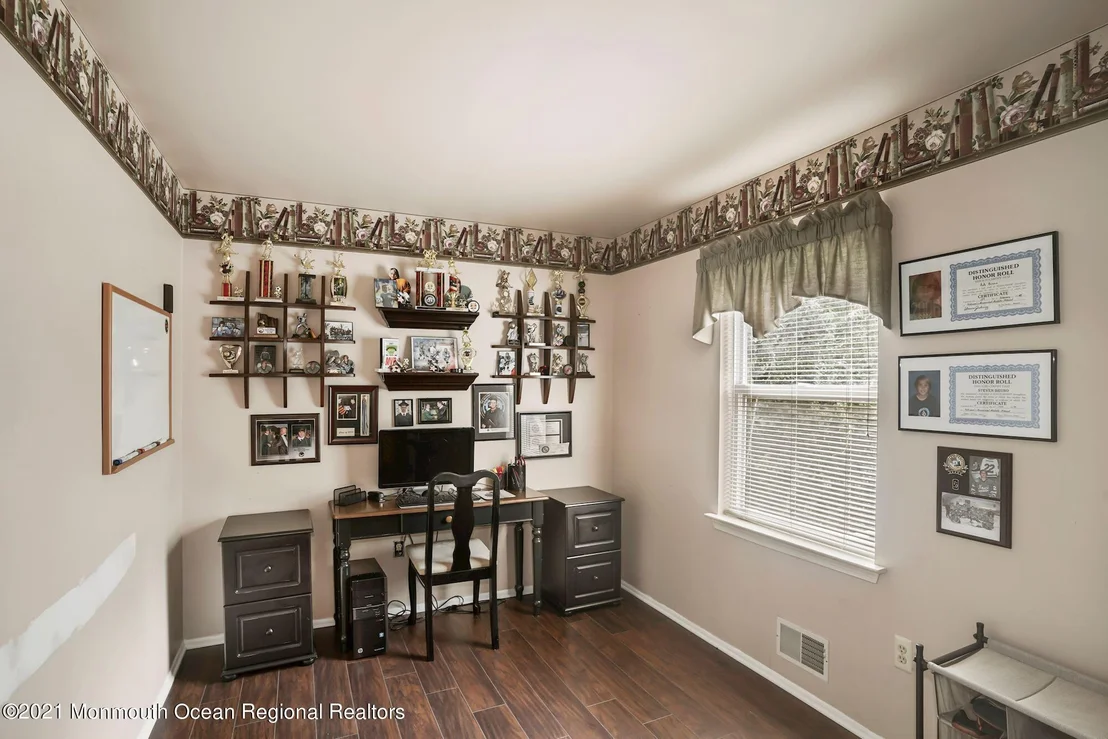 Photo of 131 Linnea Lane