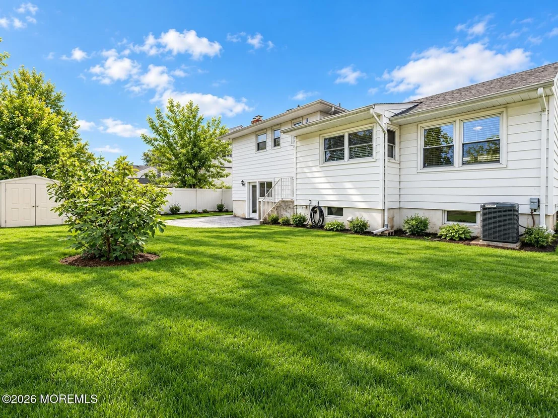 Photo of 190 Summerlan Place