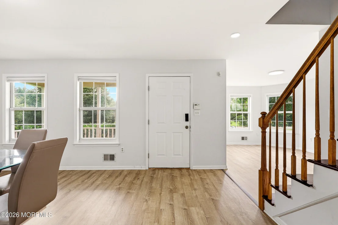 Photo of 297 Bartley Road