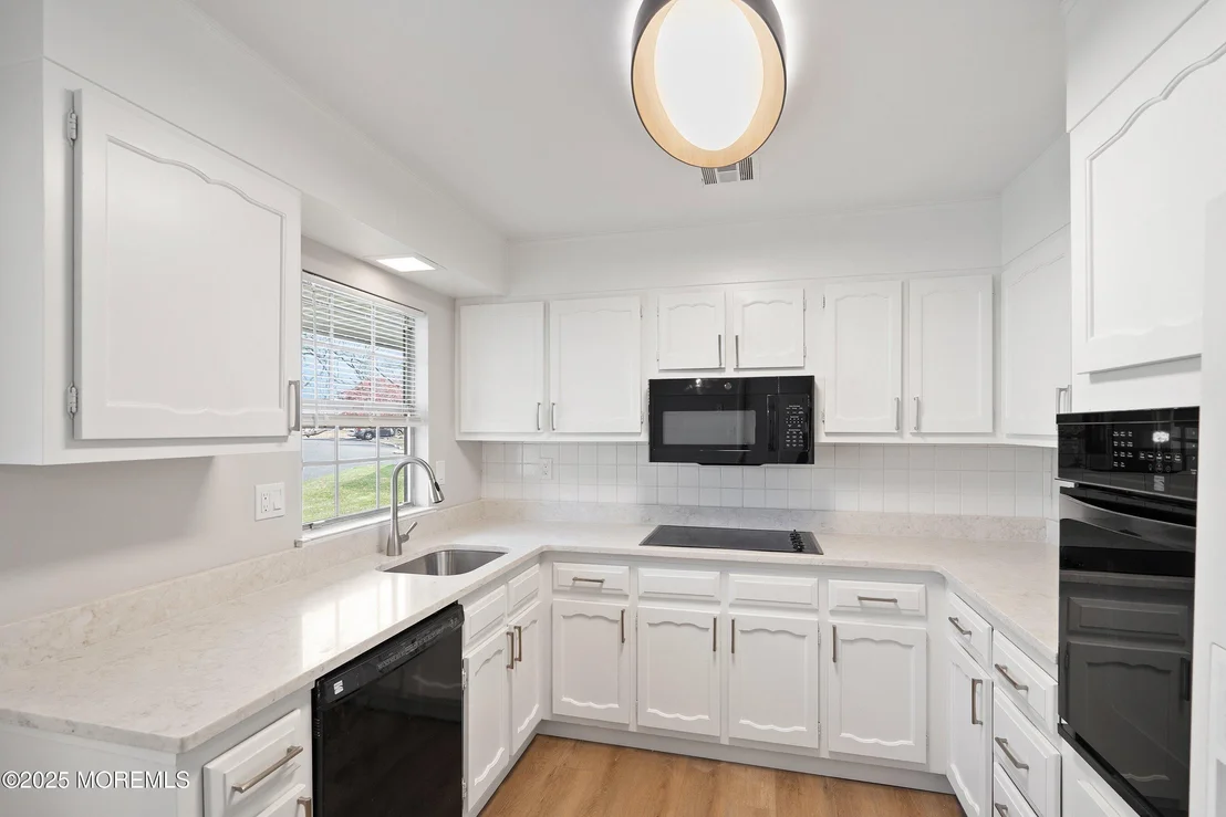 Photo of 1087B Argyll Circle