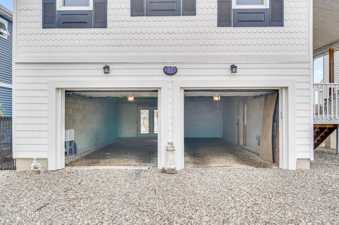 Photo of 37 Seville Drive