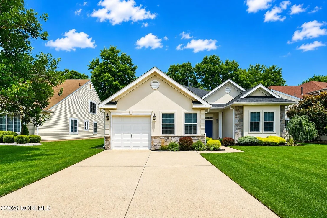 Photo of 11 Pebble Beach Boulevard