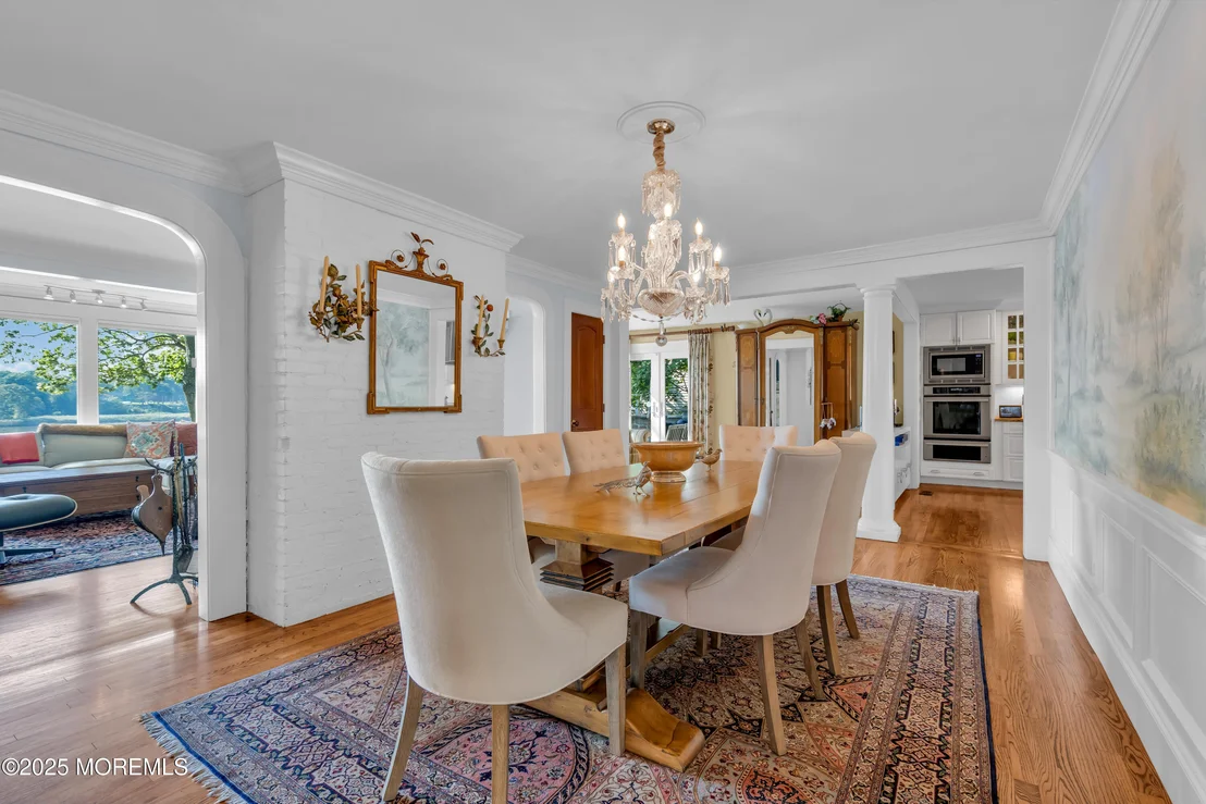 Photo of 2403 Riverside Terrace