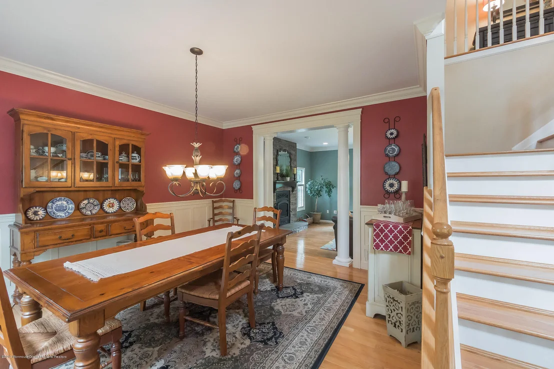 Photo of 12 Oak Leaf Drive