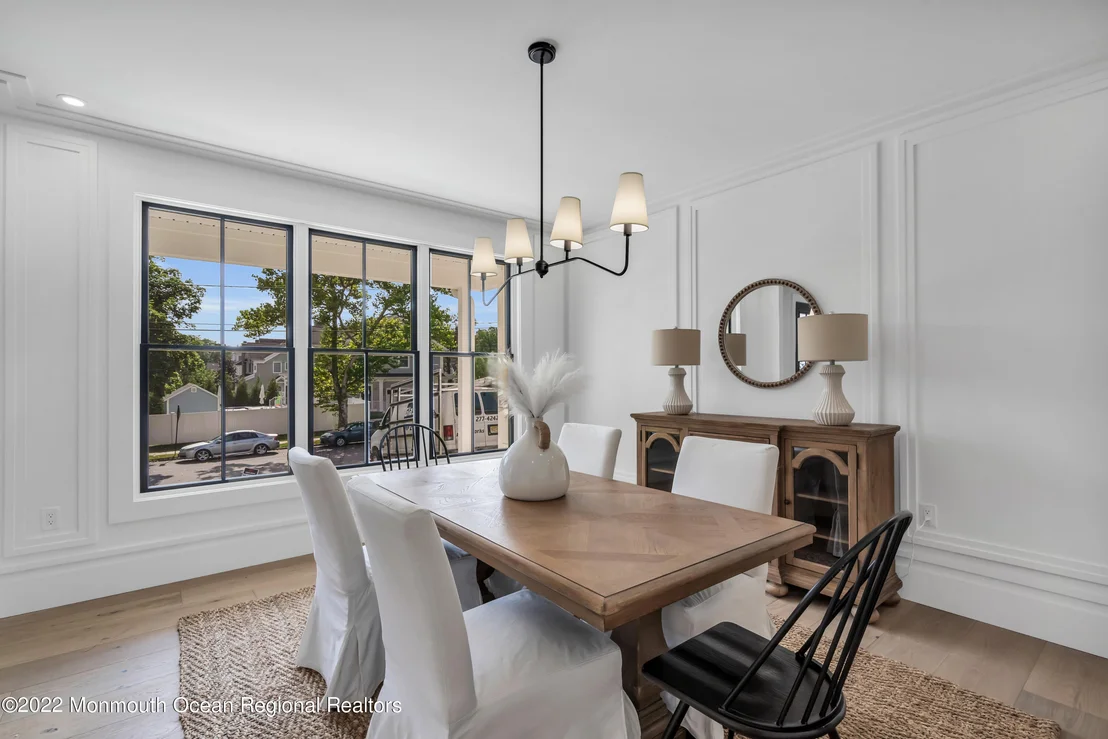Photo of 376 Orenda Circle