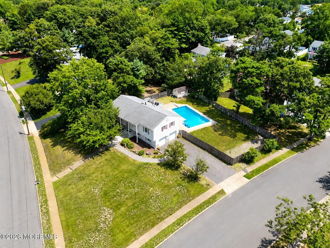 Photo of 420 Crestview Terrace