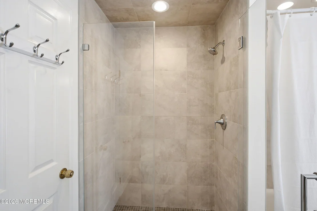 Photo of 2007 Ocean Avenue N