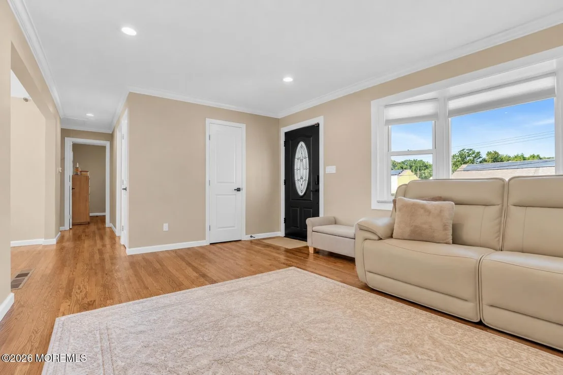Photo of 44 Shirley Boulevard
