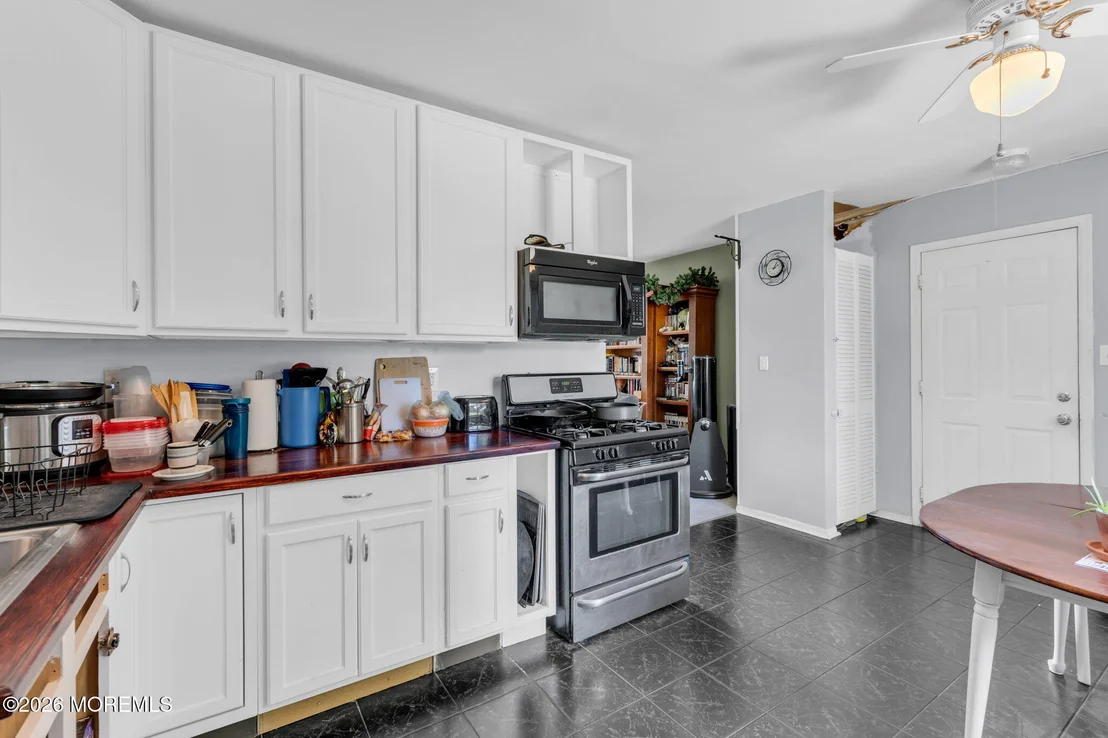 Photo of 100 Susan Drive