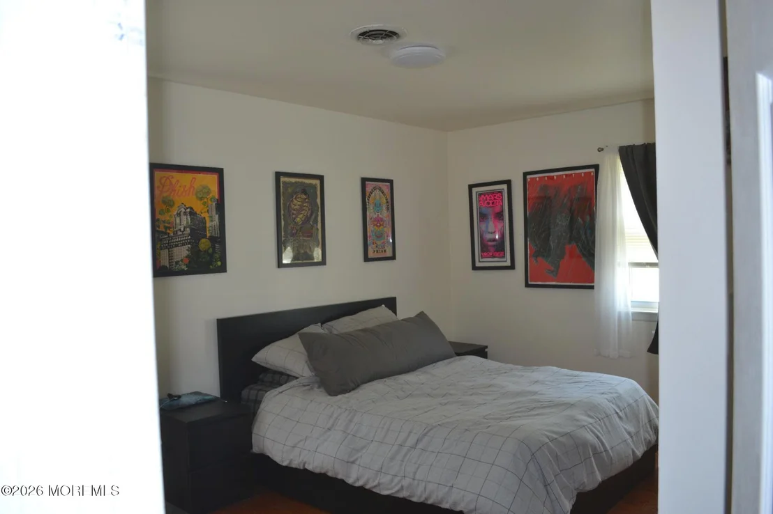 Photo of 31 Chestnut Way Circle