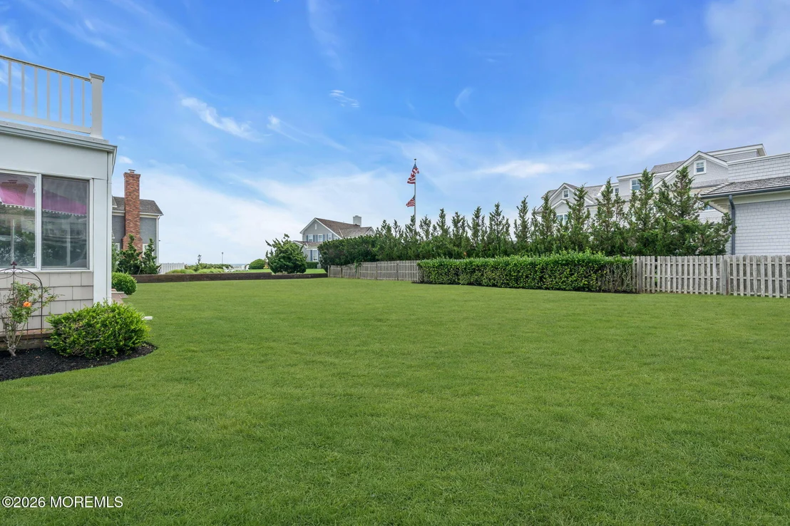 Photo of 5 Howell Avenue