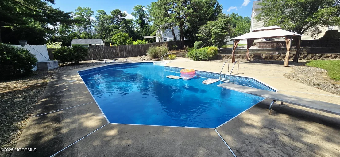 Photo of 810 Blenheim Drive