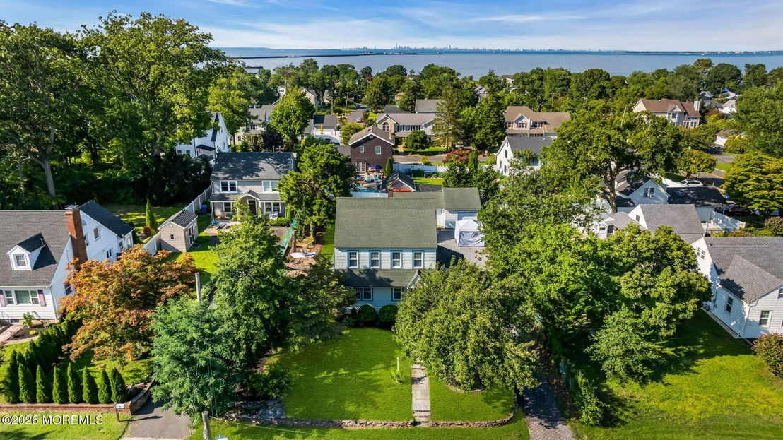 Photo of 39 Highland Avenue