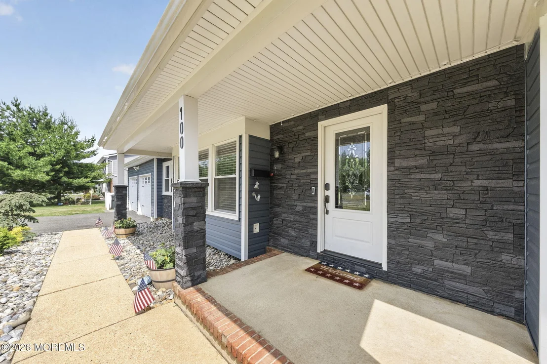 Photo of 100 Sargent Road