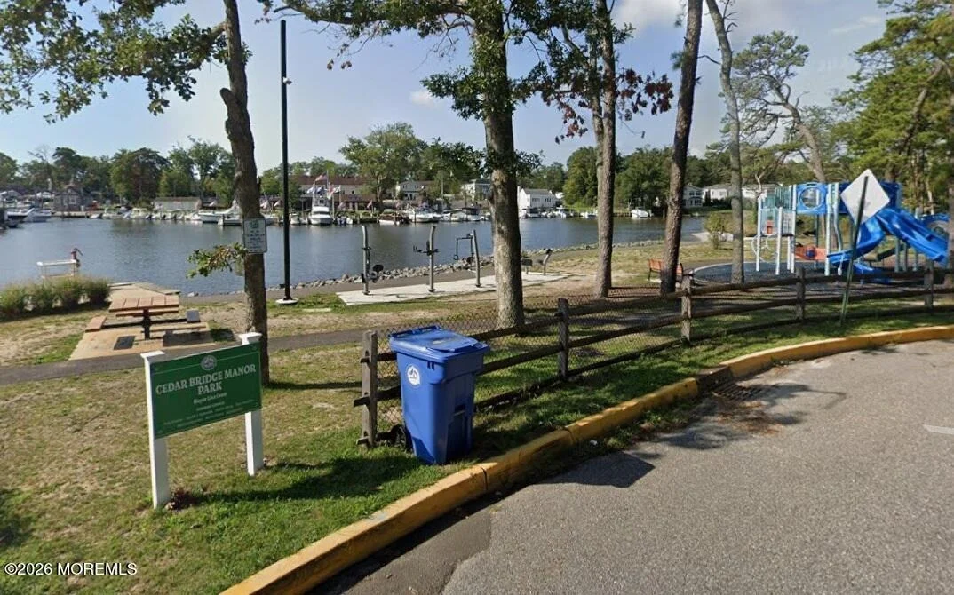 Photo of 710 Western Lane
