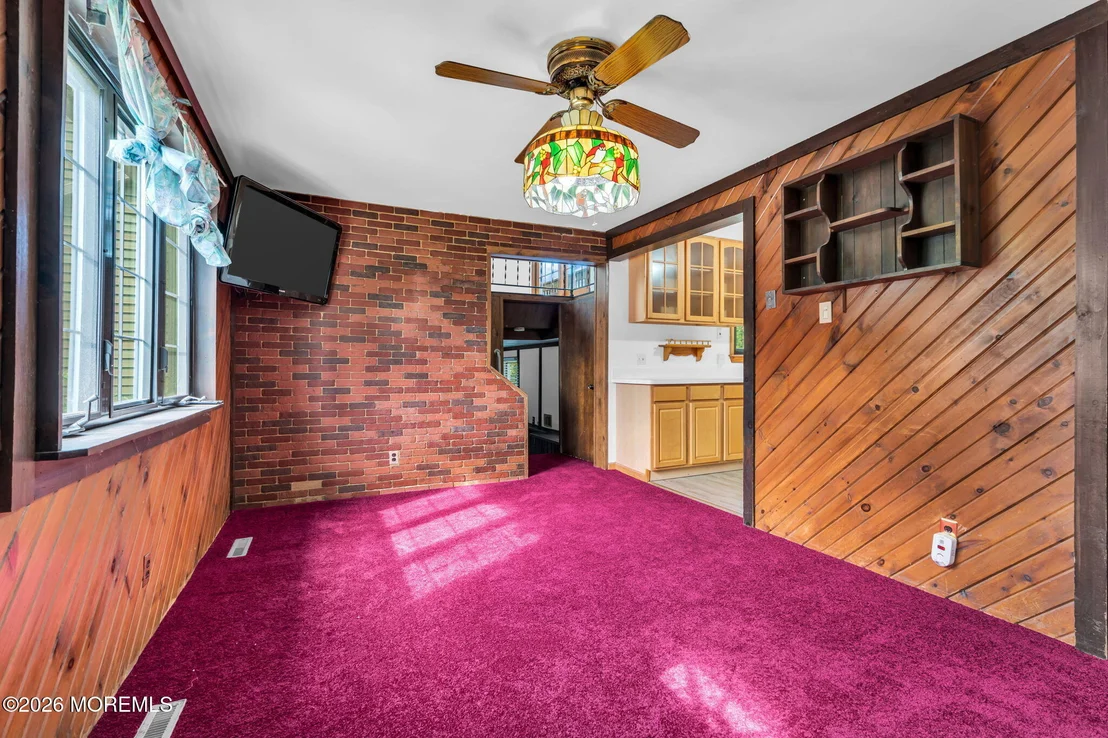 Photo of 4 Hemlock Road