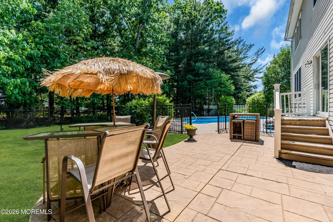 Photo of 105 Mesa Verde Lane