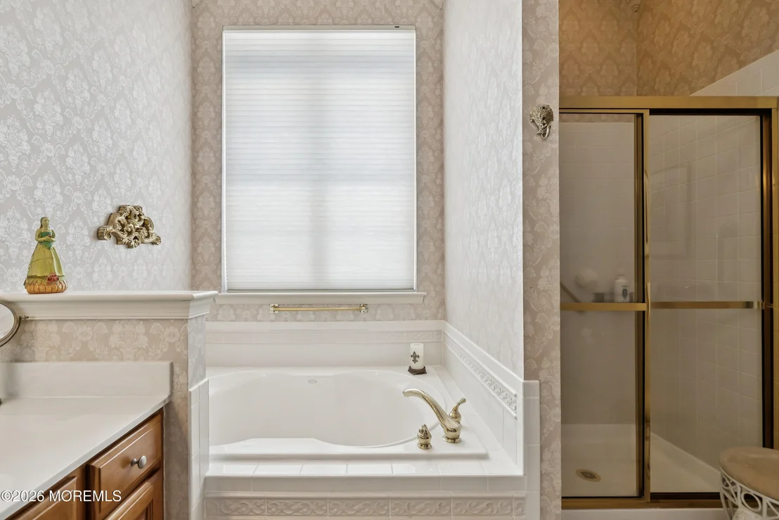 Photo of 21 Rumson Court