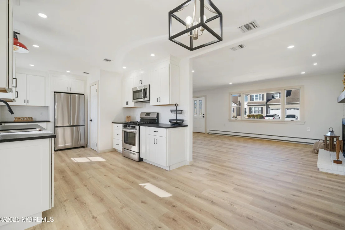 Photo of 715 Richmond Drive