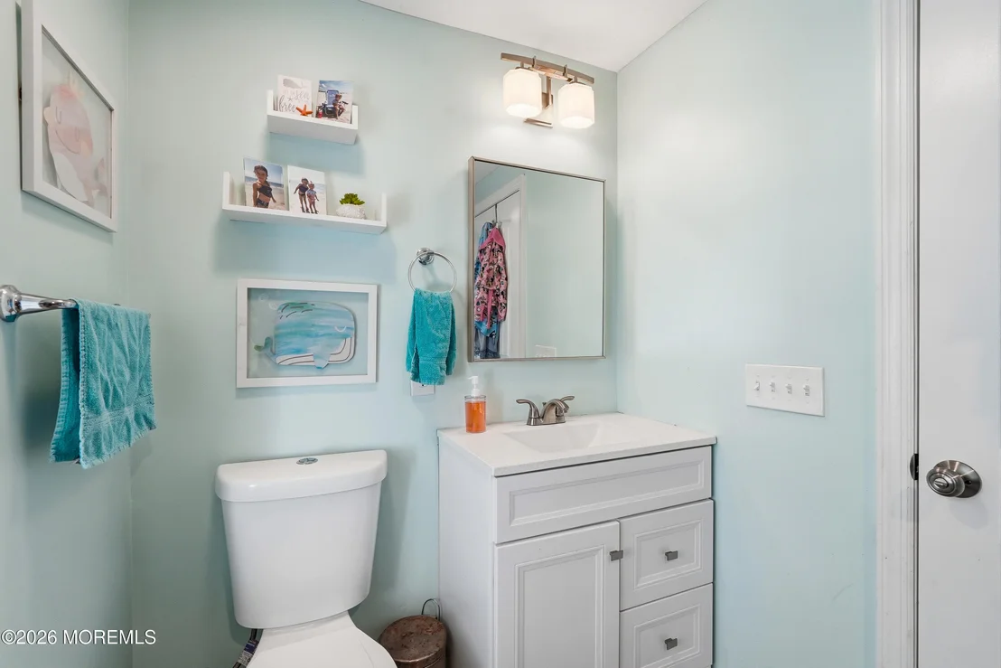 Photo of 1437 Jay Street