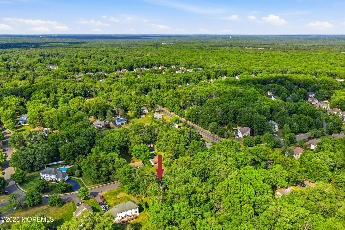Photo of 16 Crest Road