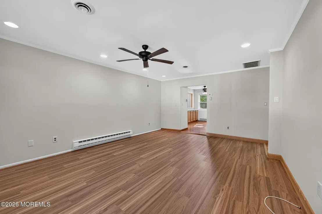 Photo of 11 Kentucky Way