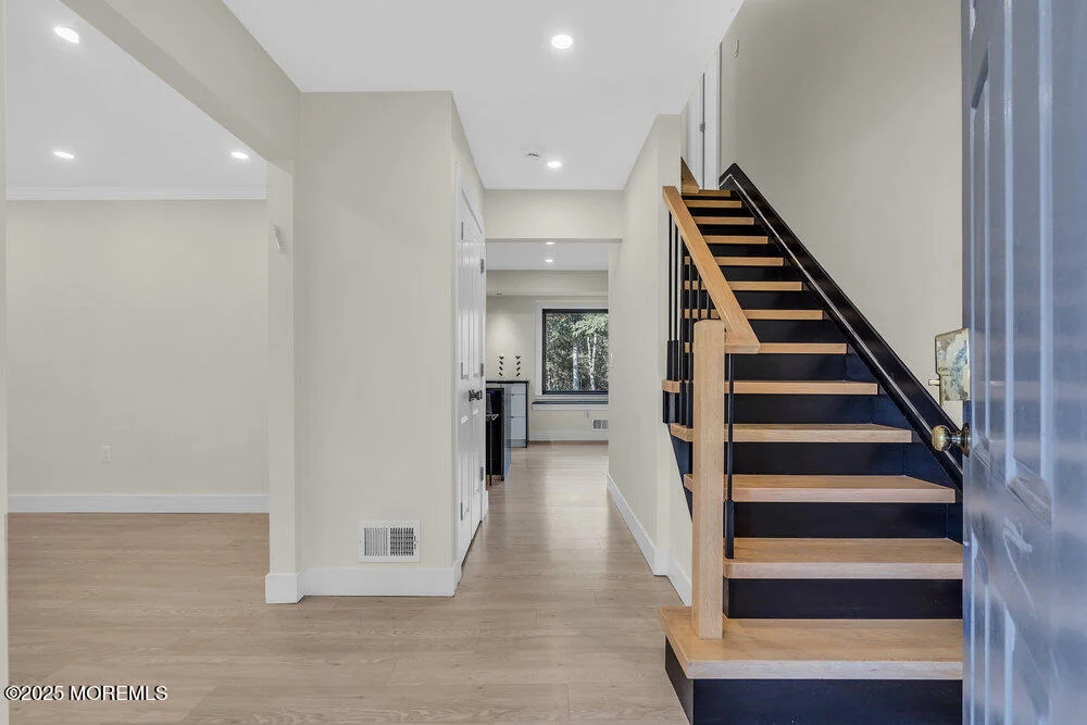 Photo of 213 Jumping Brook Drive