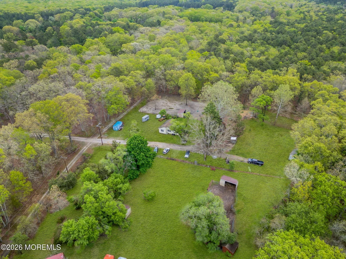 Photo of 3707 North Road