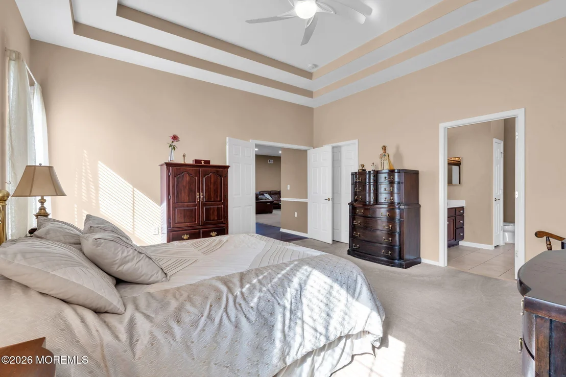 Photo of 1 Turnberry Place