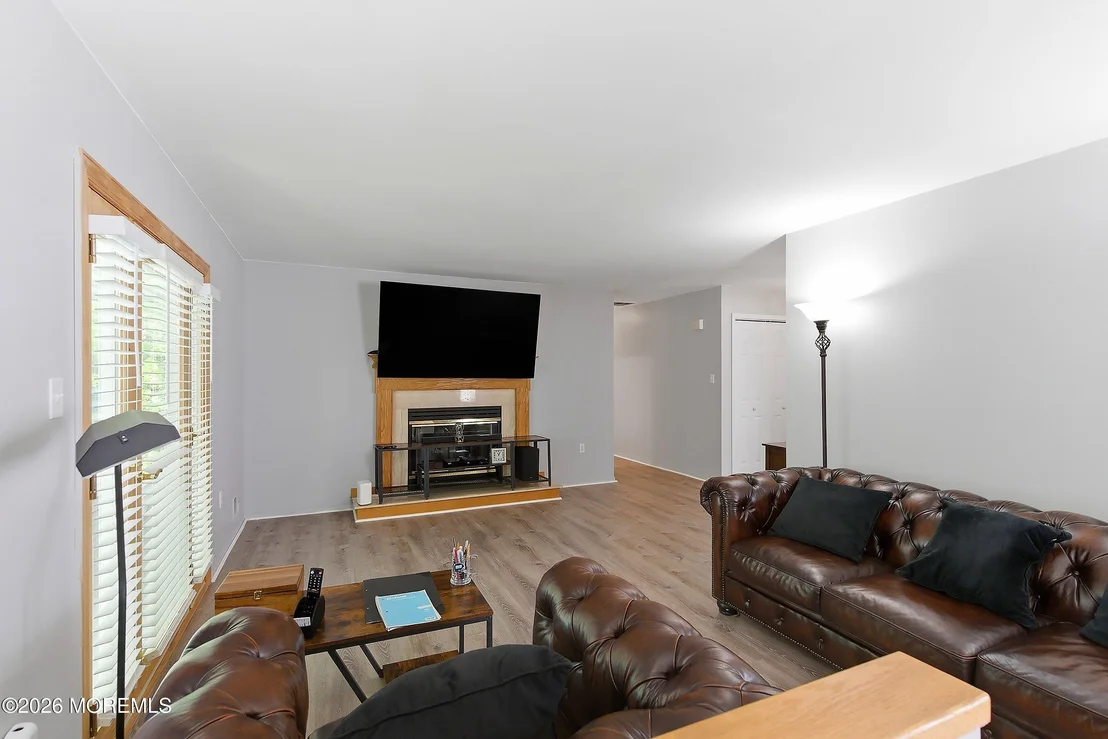 Photo of 203 Sunset Drive