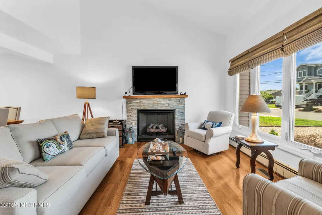 Photo of 157 Royal Drive