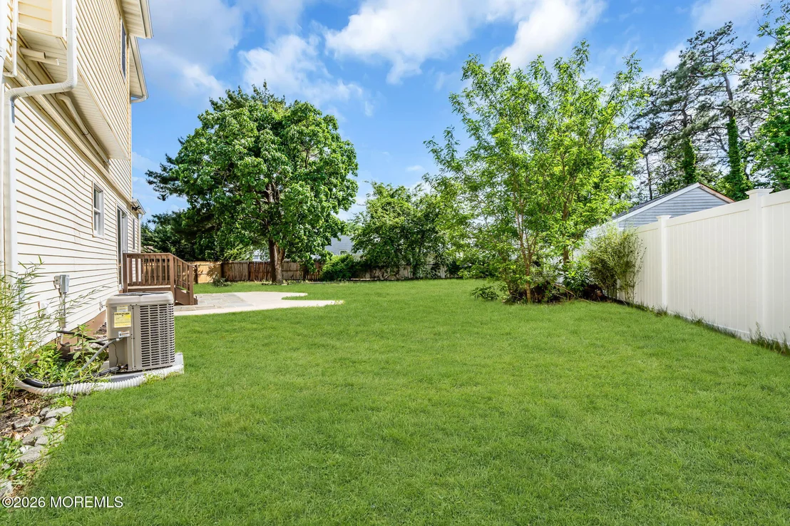 Photo of 60 Ashwood Drive