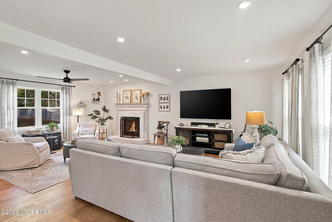 Photo of 75 Chestnut Avenue