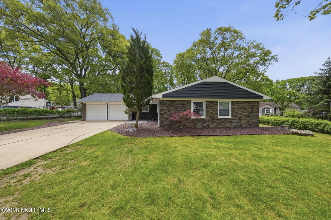 Photo of 234 Lloyd Road