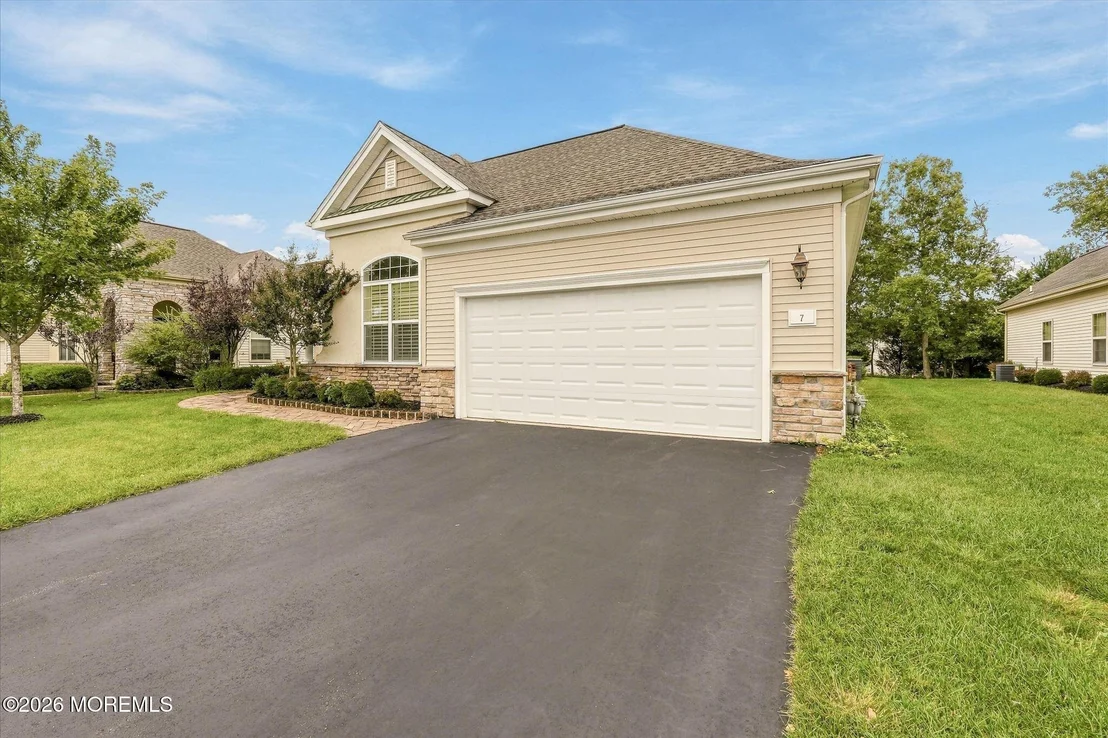 Photo of 7 Norwalk Lane