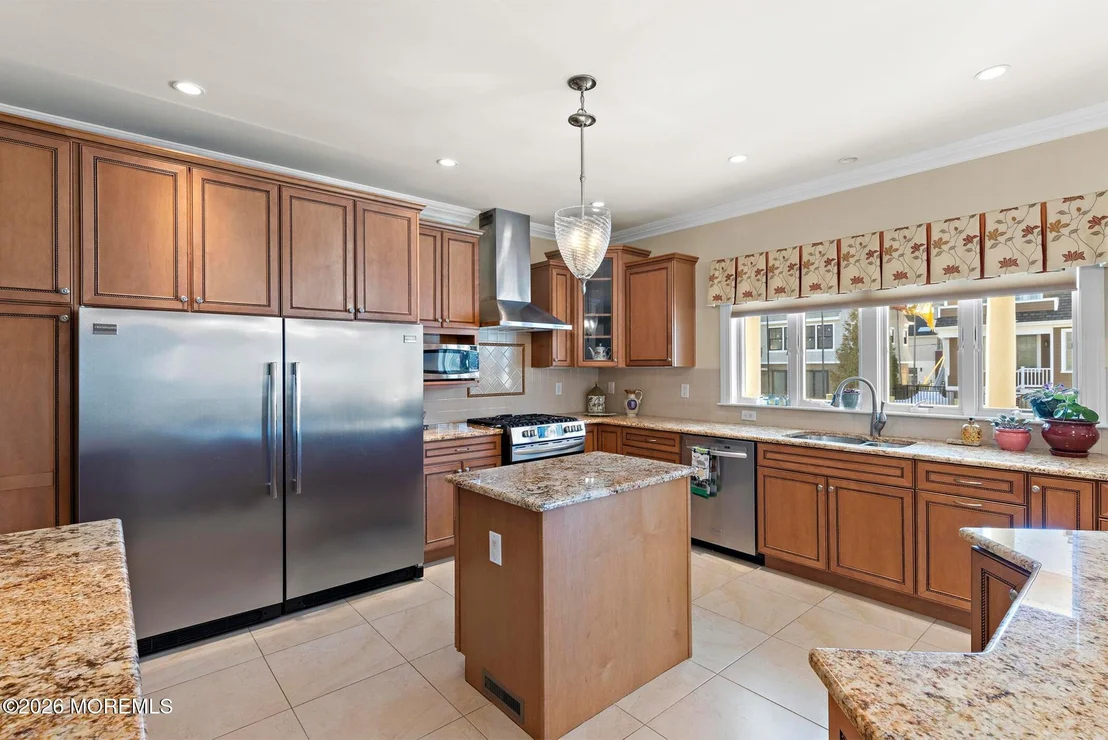Photo of 305 Sloop Lane
