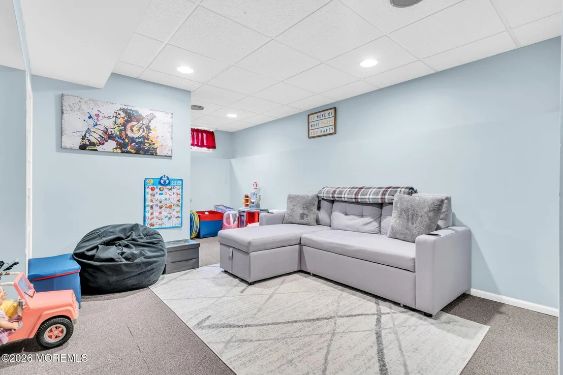 Photo of 1 Meadowbrook Drive
