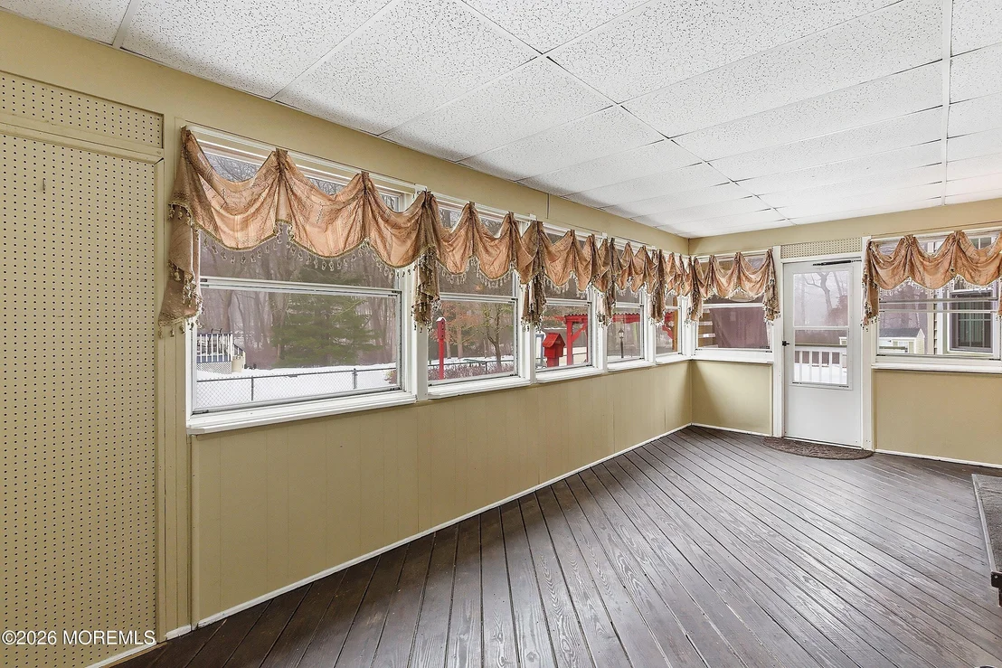 Photo of 638 Freehold Road