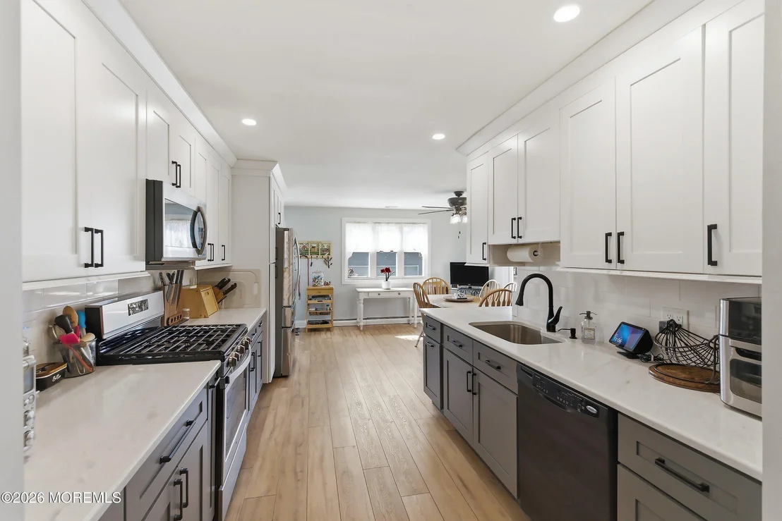Photo of 745 Oak Glen Road