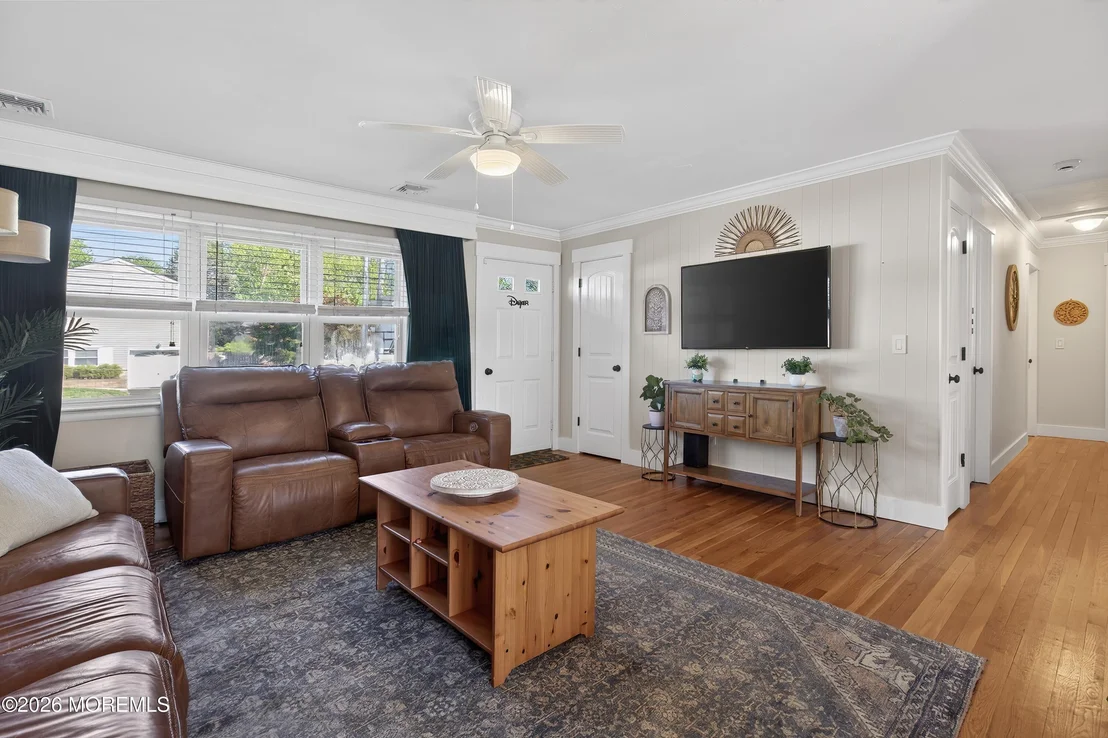 Photo of 105 Cranbury Road