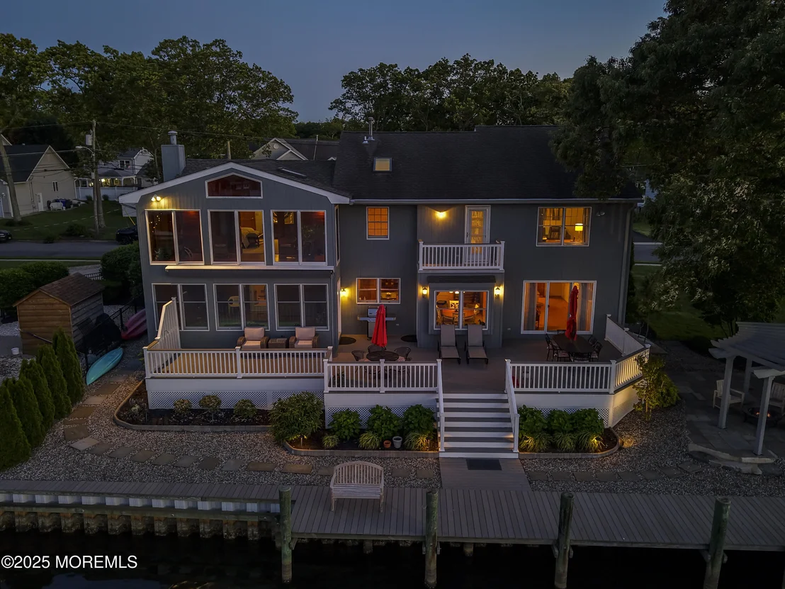Photo of 560 Midwood Drive
