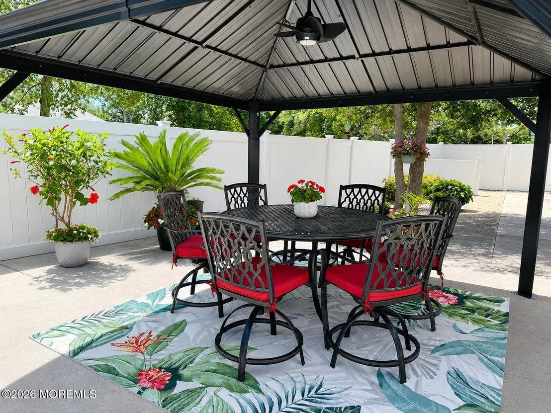 Photo of 6 Twilight Drive